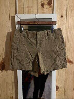 Ann Taylor Loft Tan Khaki Shorts NWT 100% Cotton